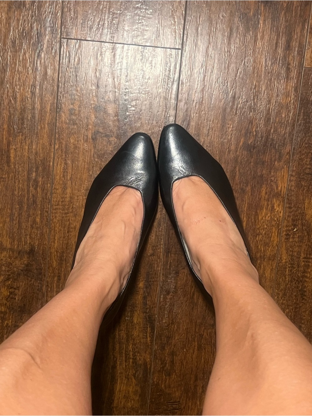 Enzo Angiolini Black Leather 2 inch heel see description for sizing notes
